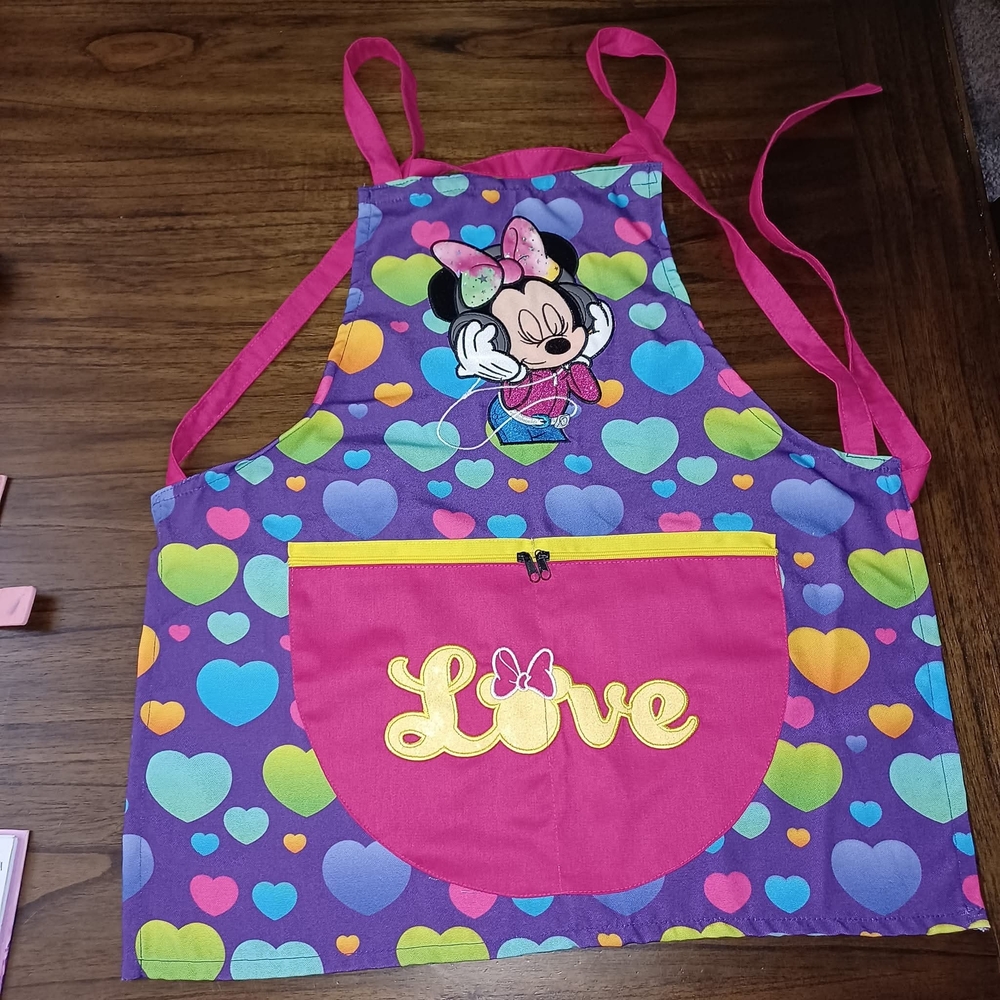 Minnie Mouse Womens Apron - Purple and Pink